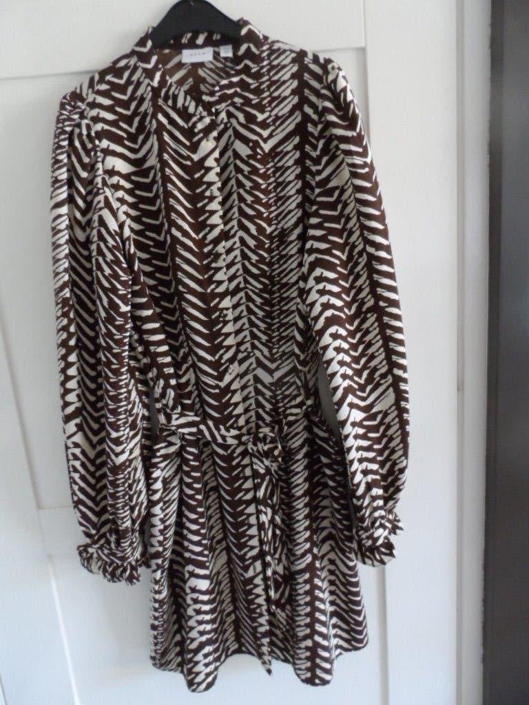 Trendy jurk, Kleding | Dames, Bruin, Vero Moda, Nieuw, Ophalen of Verzenden