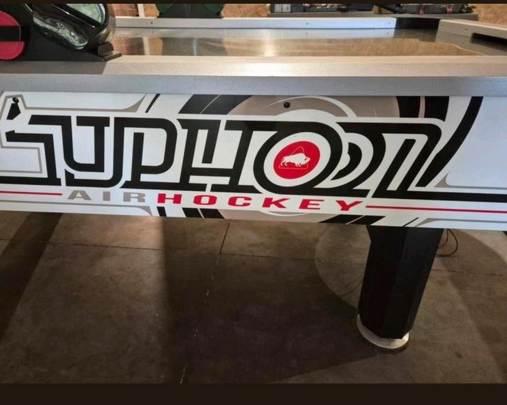 Airhockey Tafel Buffalo Typhoon, Ophalen