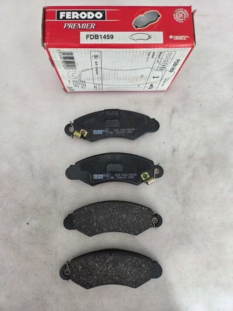 Set Remblokken Suzuki Swift Subaru Justy, ., Nieuw, Ferodo, Ophalen of Verzenden