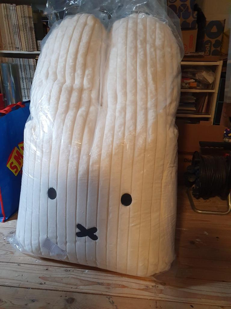 nijntje knuffelkjussen ribbel, Ophalen, Overige typen, Zo goed als nieuw, Wit