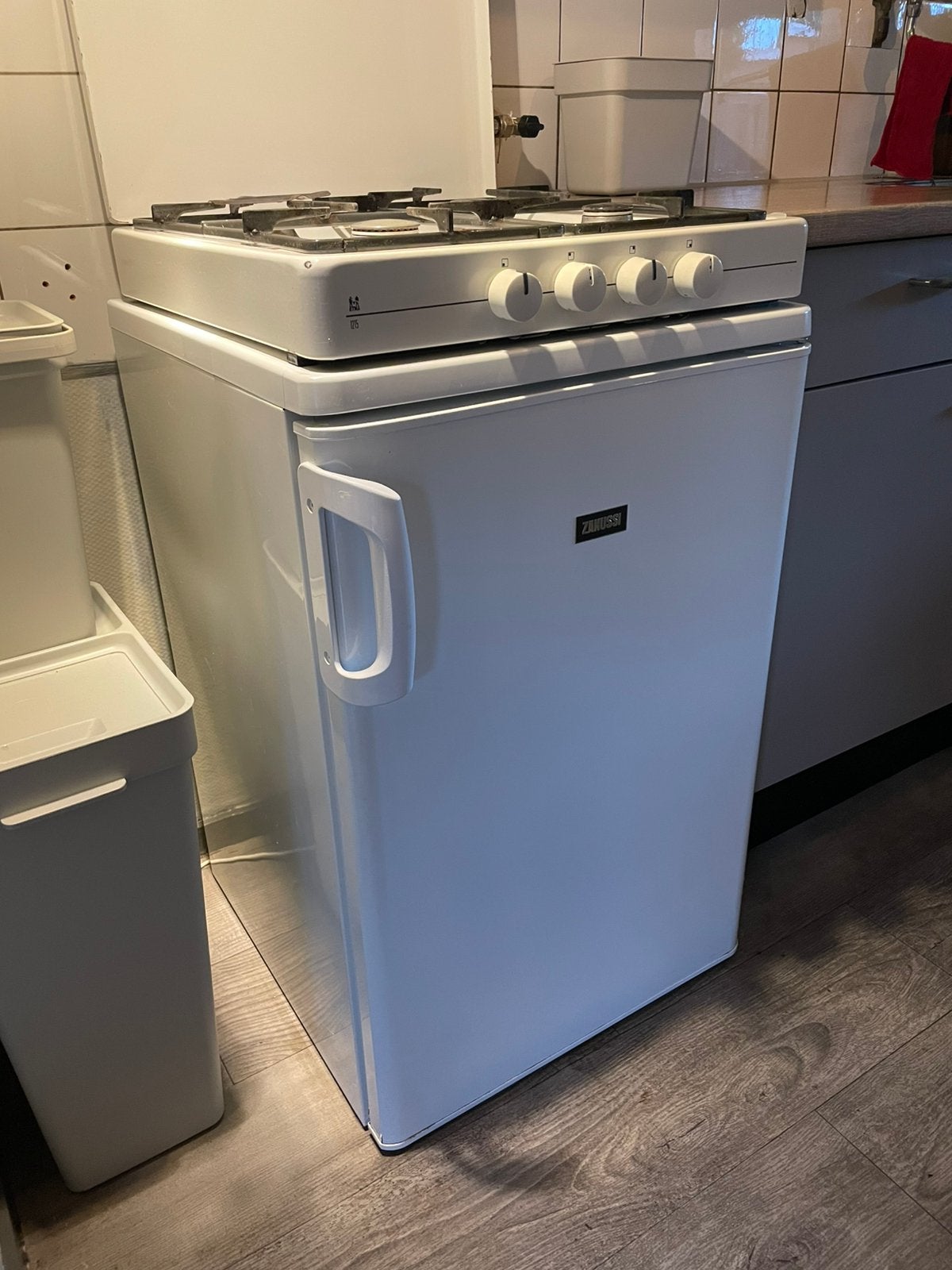 Koelkast tafelmodel Zanussi, Witgoed en Apparatuur, Ophalen, Gebruikt, Minder dan 85 cm, 100 tot 150 liter