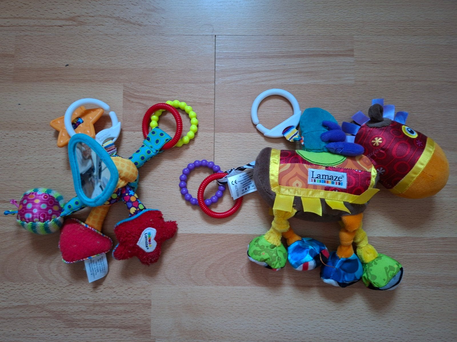 kleurrijke hangers van lamaze, Ophalen of Verzenden, Overige typen