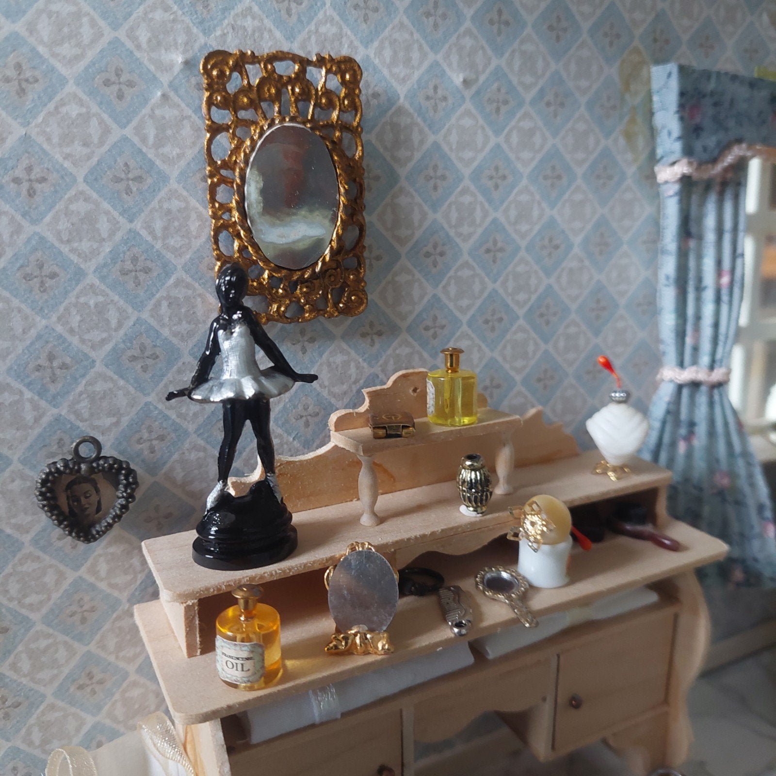 ballet beelde voor poppenhuis, Ophalen of Verzenden, Zo goed als nieuw, Poppenhuis