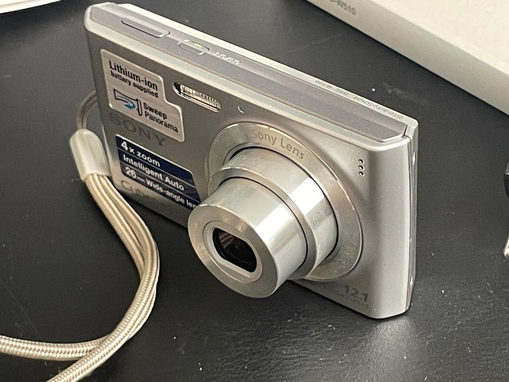 Sony Cybershot DSC-W510 compacte dunne digitale fotocamera, Gebruikt, 12 Megapixel, Compact, Ophalen of Verzenden