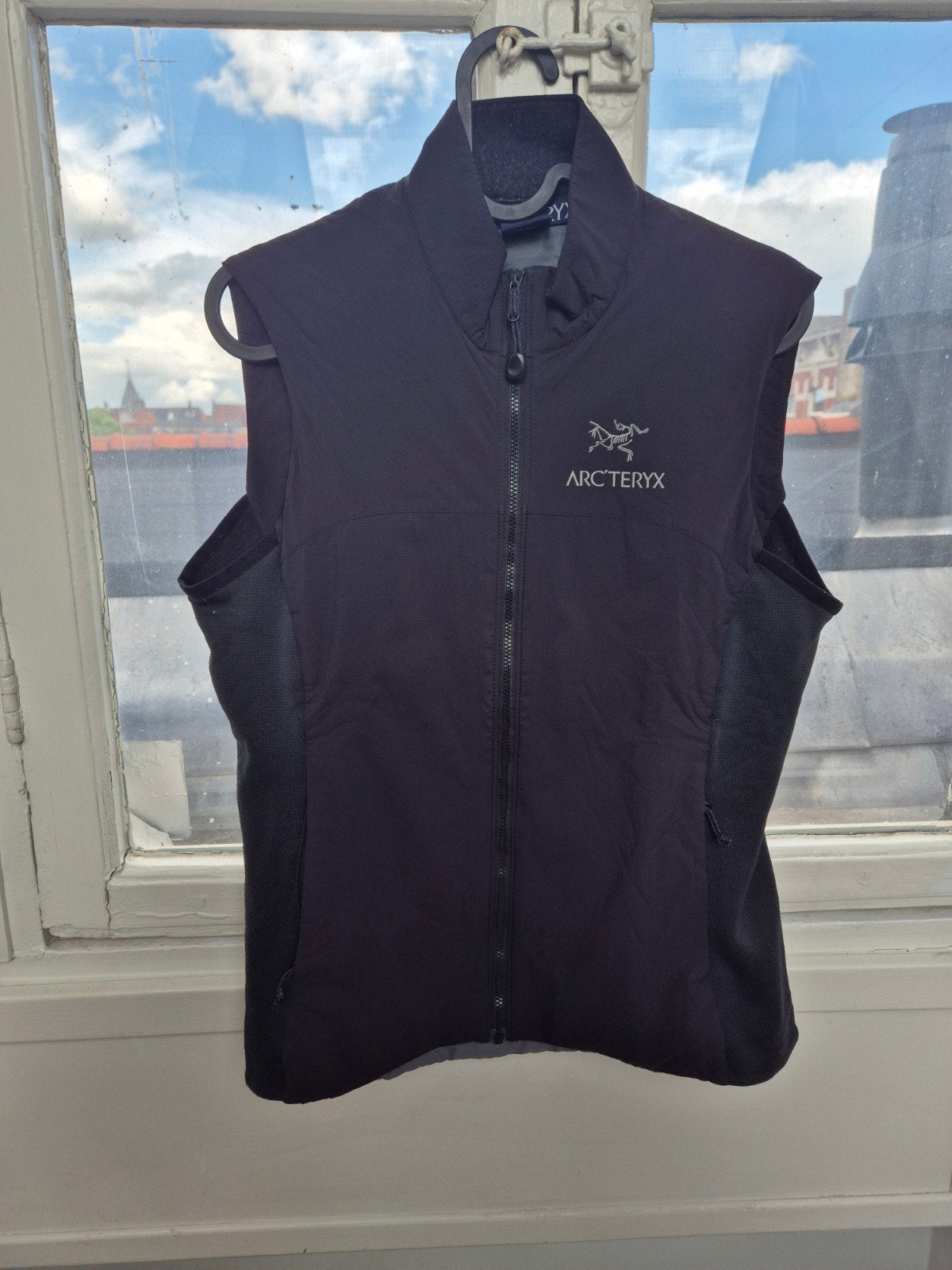 Arc'teryx Atom bodywarmer, Zwart, Ophalen of Verzenden, Zo goed als nieuw, Maat 36 (S)