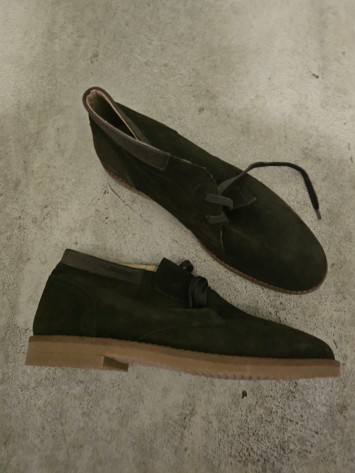 Bruine suède desert boots - Maat 44, Ophalen, Zo goed als nieuw, Bruin, Boots