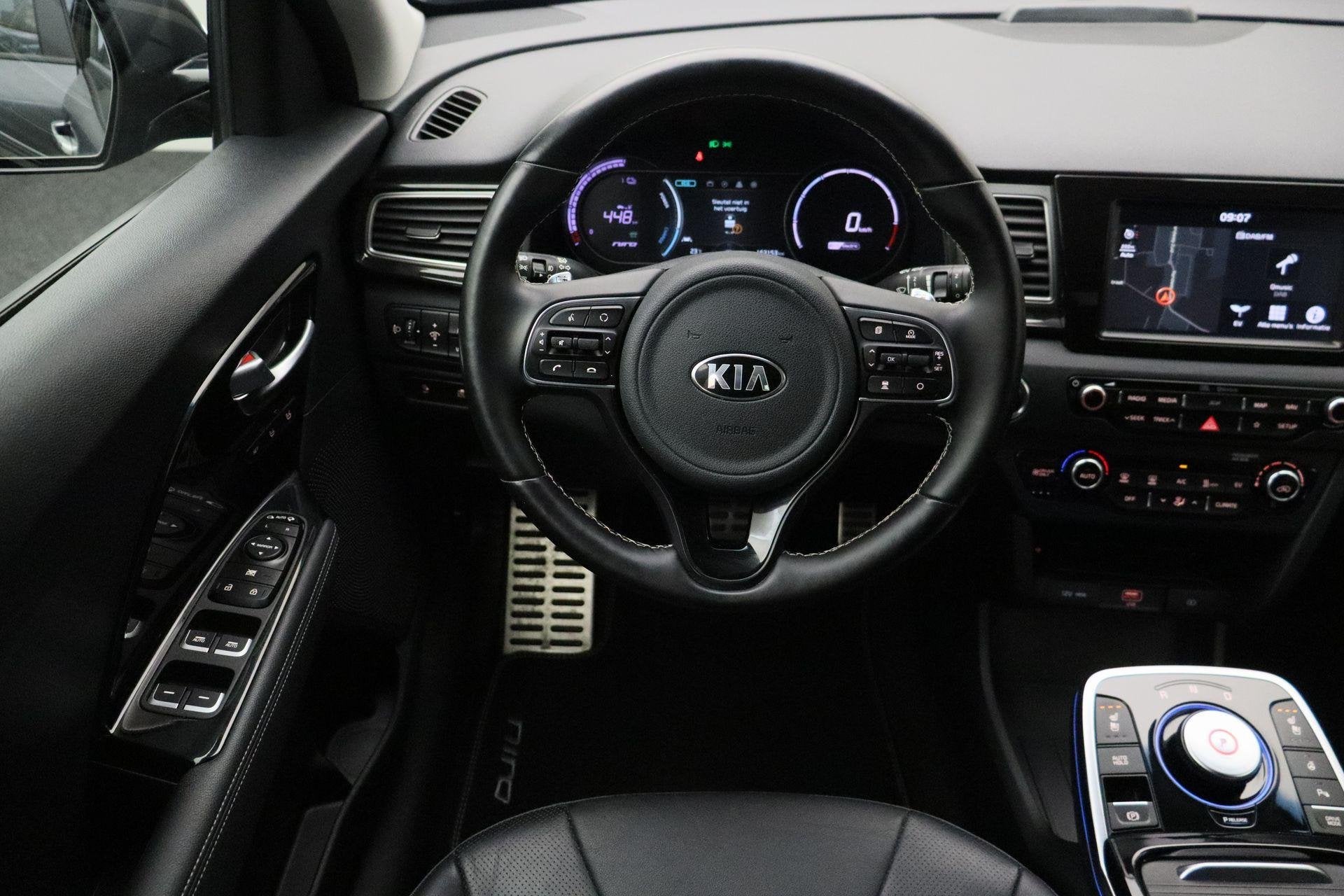 Kia e-Niro ExecutiveLine 64 kWh 2019 | SOH 93,1% | Airco | C, Gebruikt, 1712 kg, Leder, 630 min