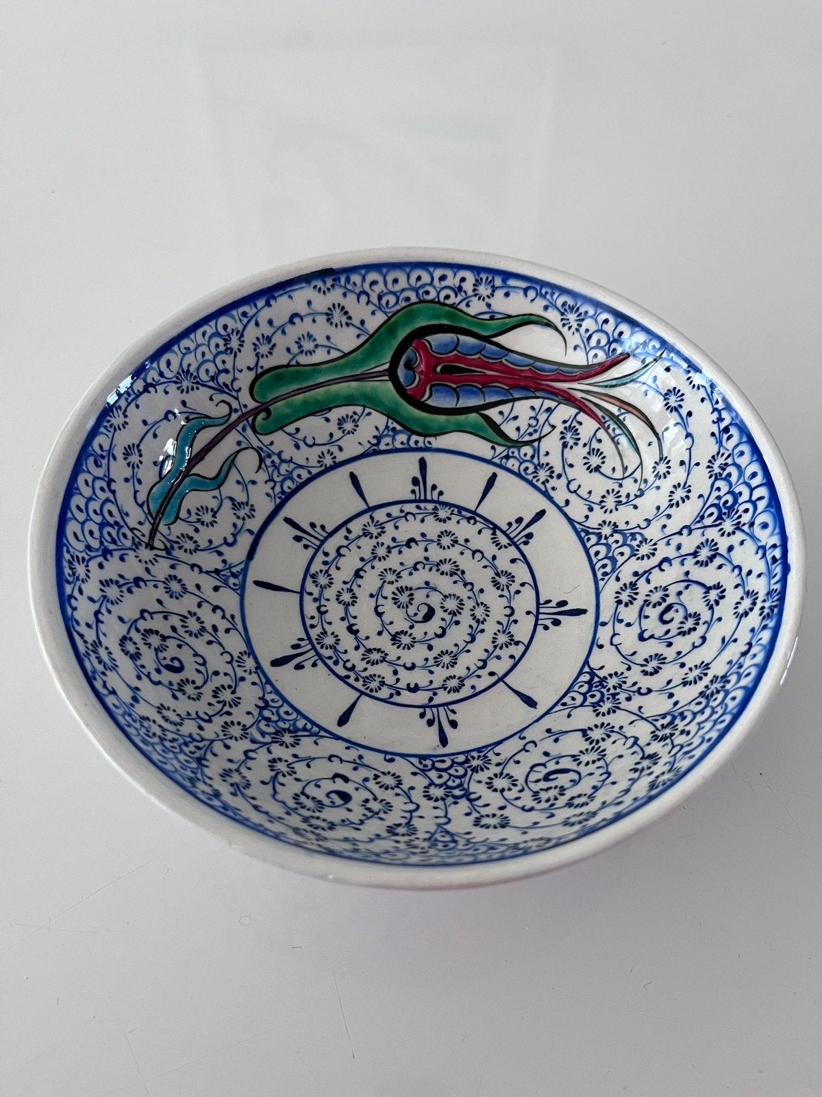 Prachtig Turks handbeschilderd schaaltje!, Ophalen of Verzenden, Overige stijlen, Aardewerk, Schaal of Schalen
