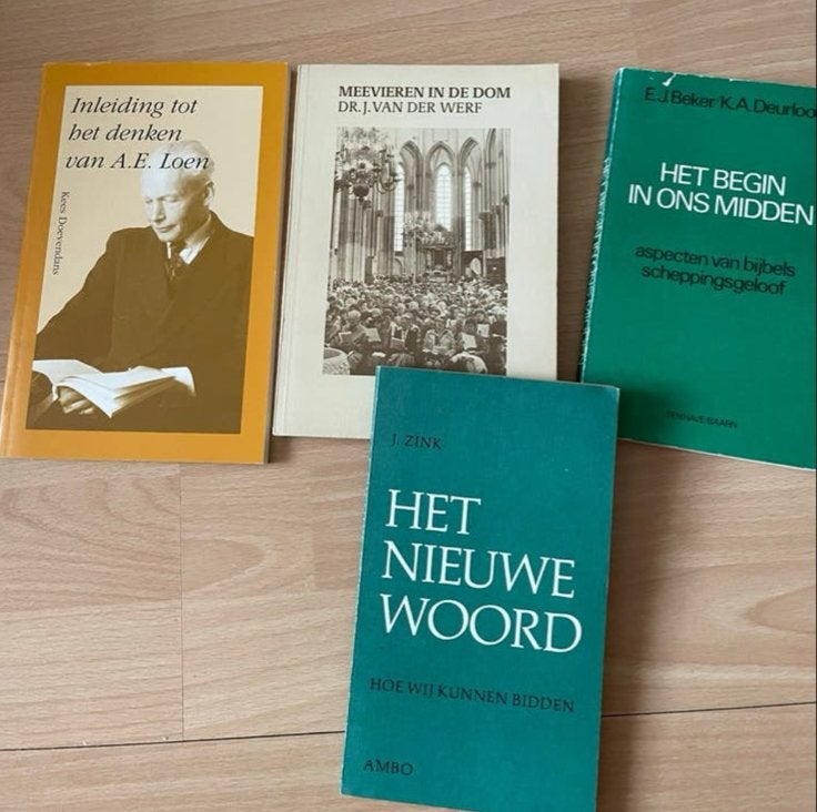 Set van 4 theologie boeken - diverse onderwerpen, Boeken, Ophalen of Verzenden, Gelezen, Christendom | Protestants