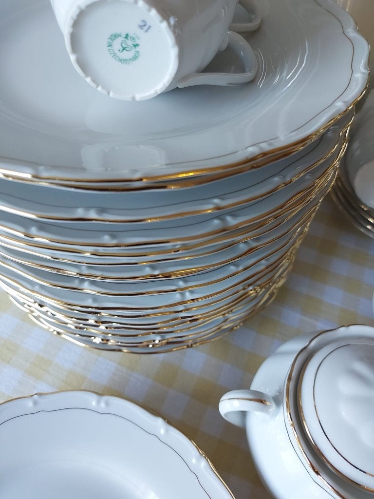 tijdloos wit servies, Ophalen