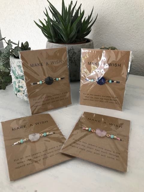 Geluk armband op kaart met wens armband make a wish, Sieraden, Tassen en Uiterlijk, Armbanden, Overige materialen, Verburgt Vintage