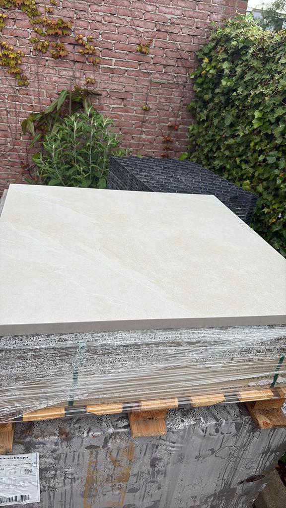 Beige tegels  keramische 90x90x3, Tuin en Terras, Tegels en Klinkers, Keramiek, Nieuw, Ophalen of Verzenden, Minder dan 5 m²