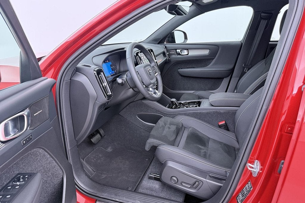 Volvo XC40 2.0 B3 Plus Dark | Harman/Kardon | Keyless | Came, Auto's, Volvo, 15 km/l, Gebruikt, Euro 6, 4 cilinders