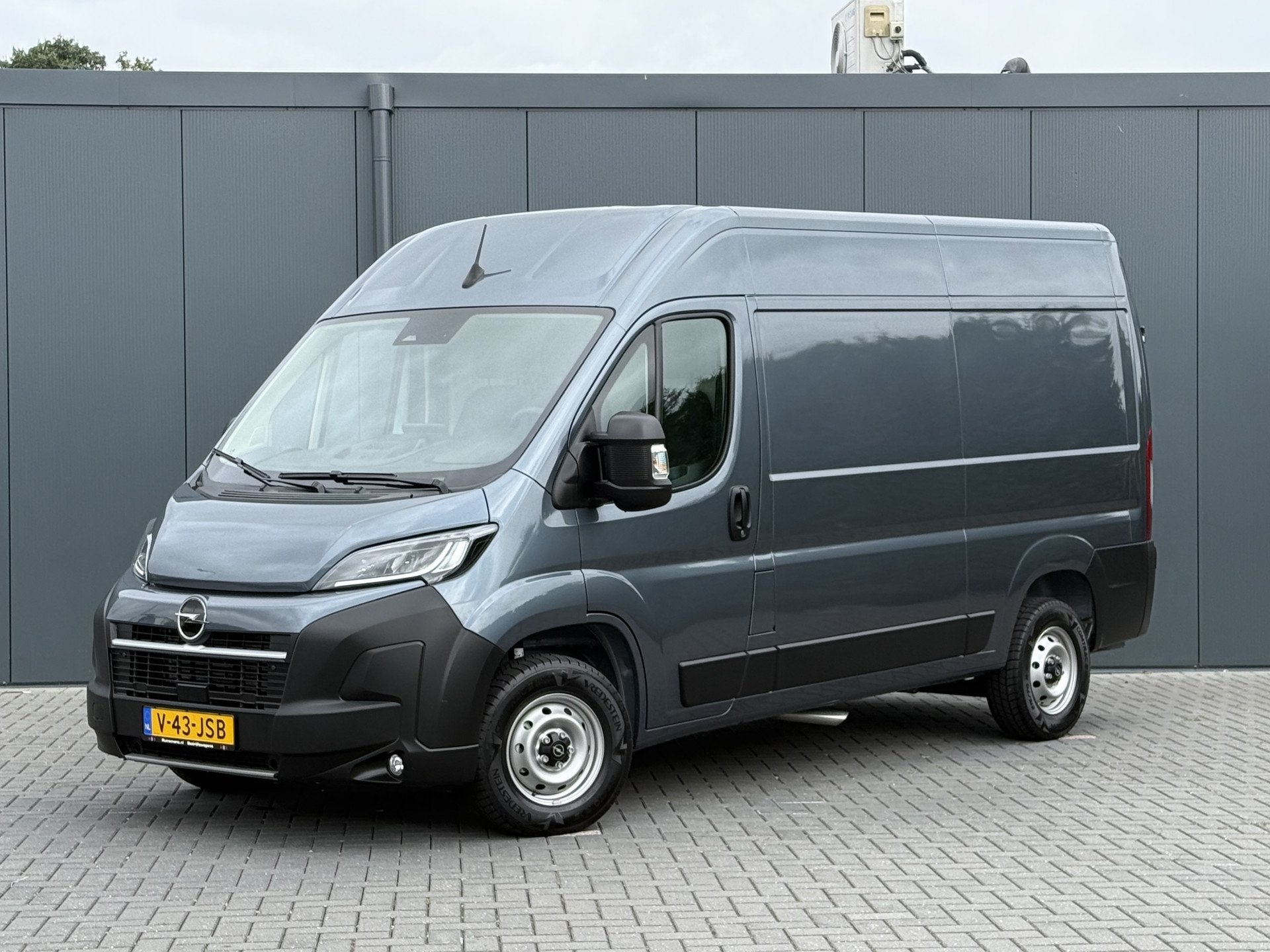 Opel Movano 2.2D 120 PK / L2H2 / * NIEUW BPM VRIJ * / TREKHA, Voorwielaandrijving, Gebruikt, Euro 6, 4 cilinders