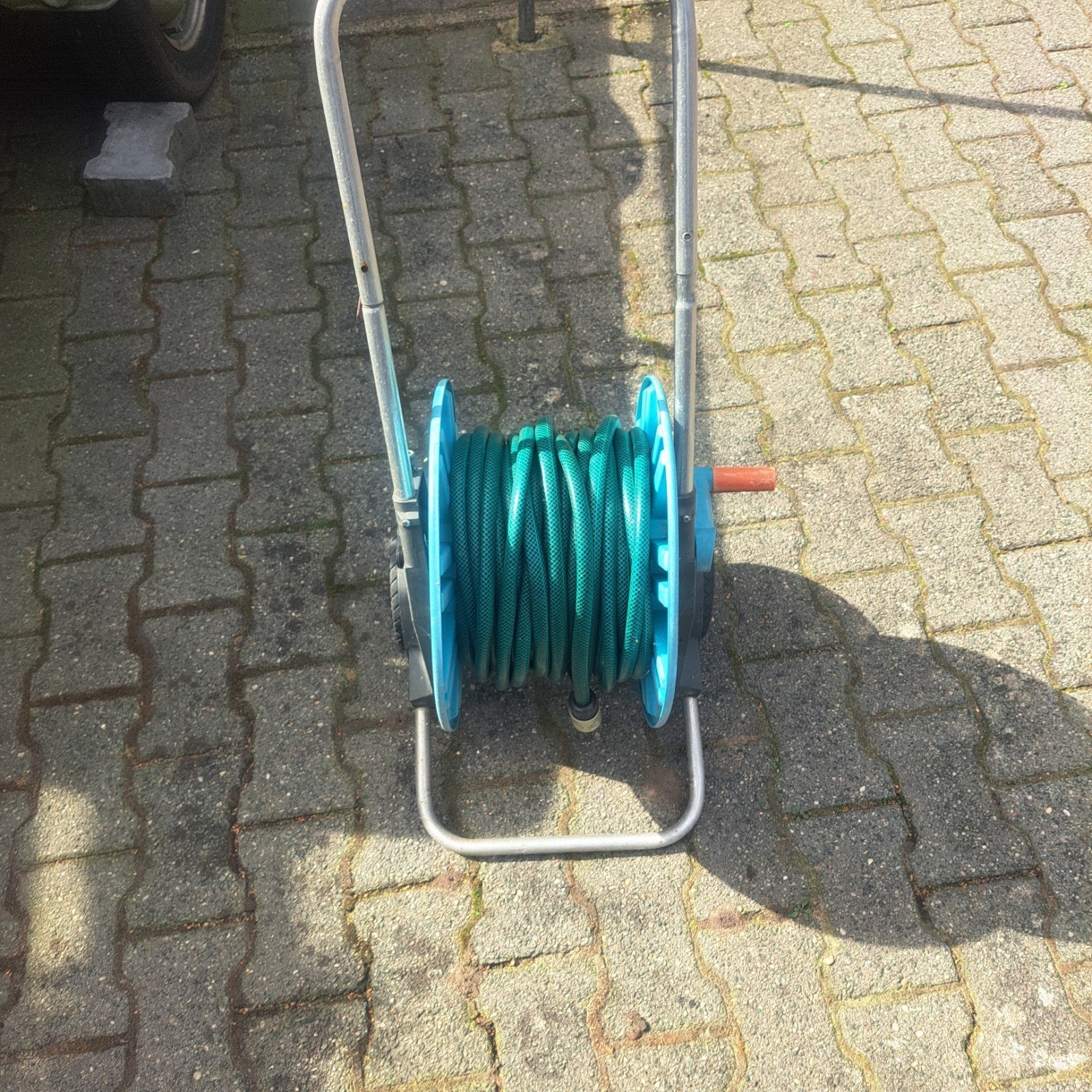 Gardena tuinslanghaspel met slang, Tuin en Terras, Ophalen, Gebruikt, Tuinslanghaspel