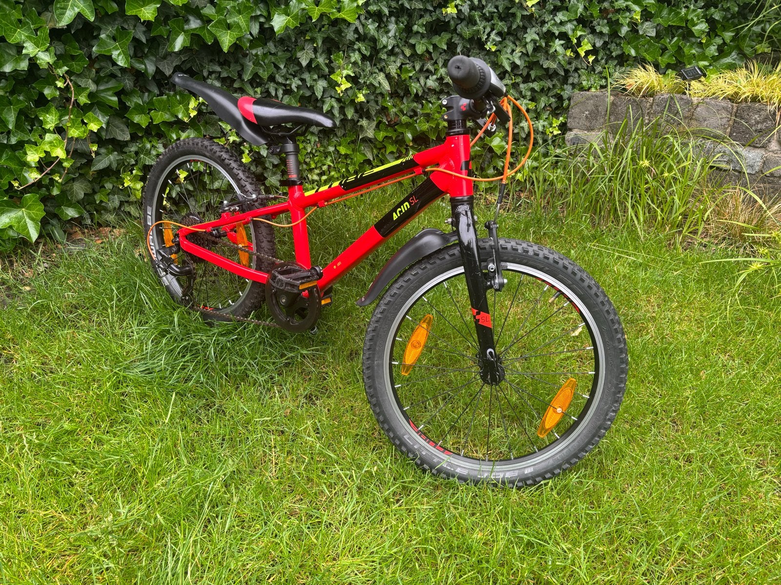 Cube Cubie 20 Acid SL 20 inch kinder mountainbike, Fietsen en Brommers, Fietsen | Kinderfietsjes, Ophalen, Zo goed als nieuw, Velgrem