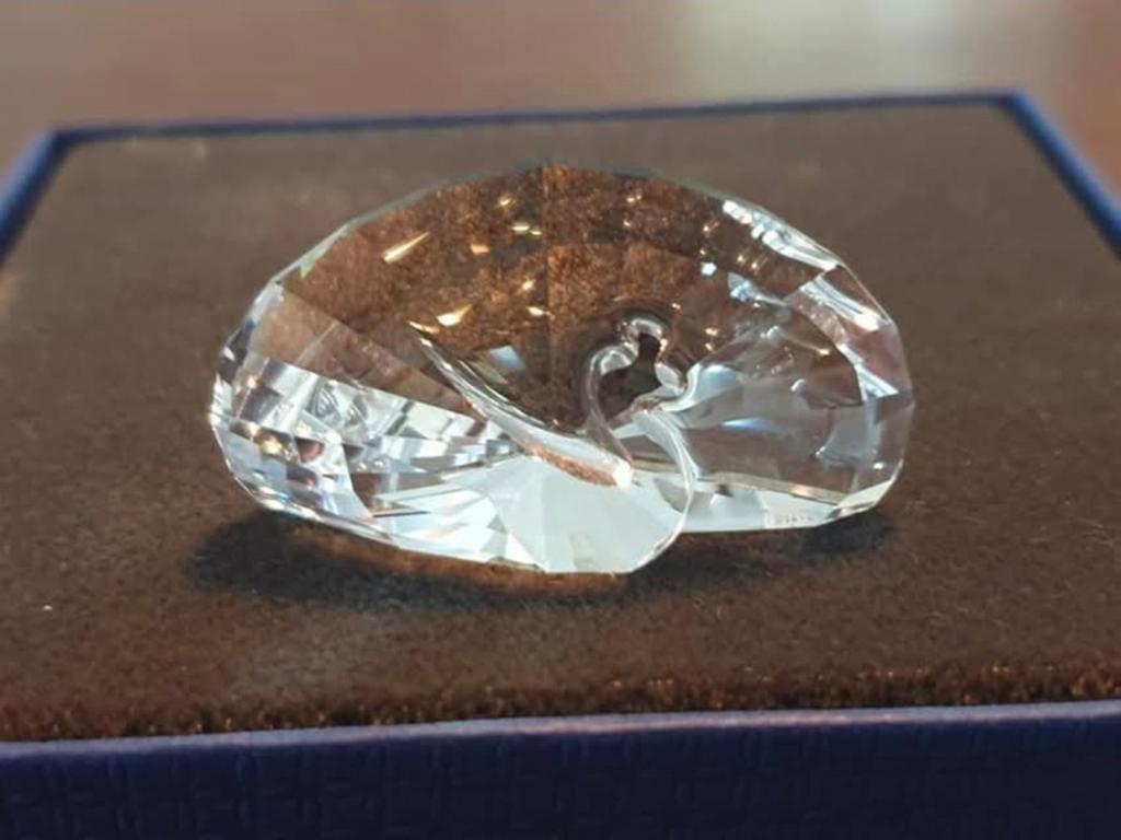 Swarovski SCS - Ledengeschenk 2015 - Paperweight Pauw, Ophalen of Verzenden, Nieuw, Figuurtje