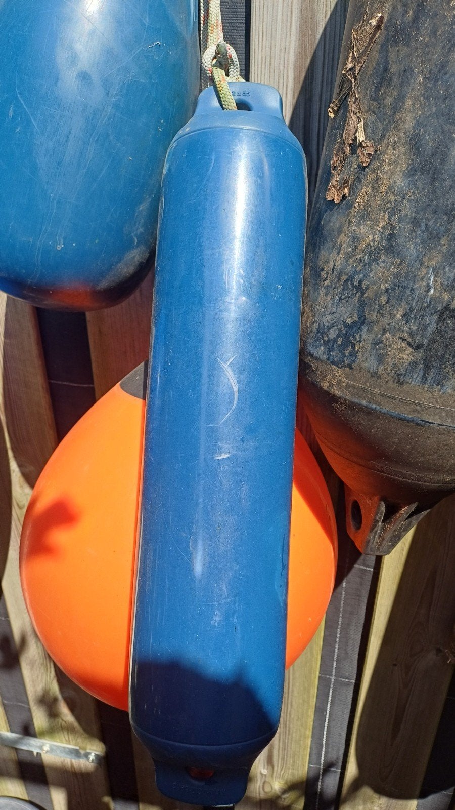 Majoni fender/ stootwil 55cm x 12cm incl touw, Ophalen, Overige typen