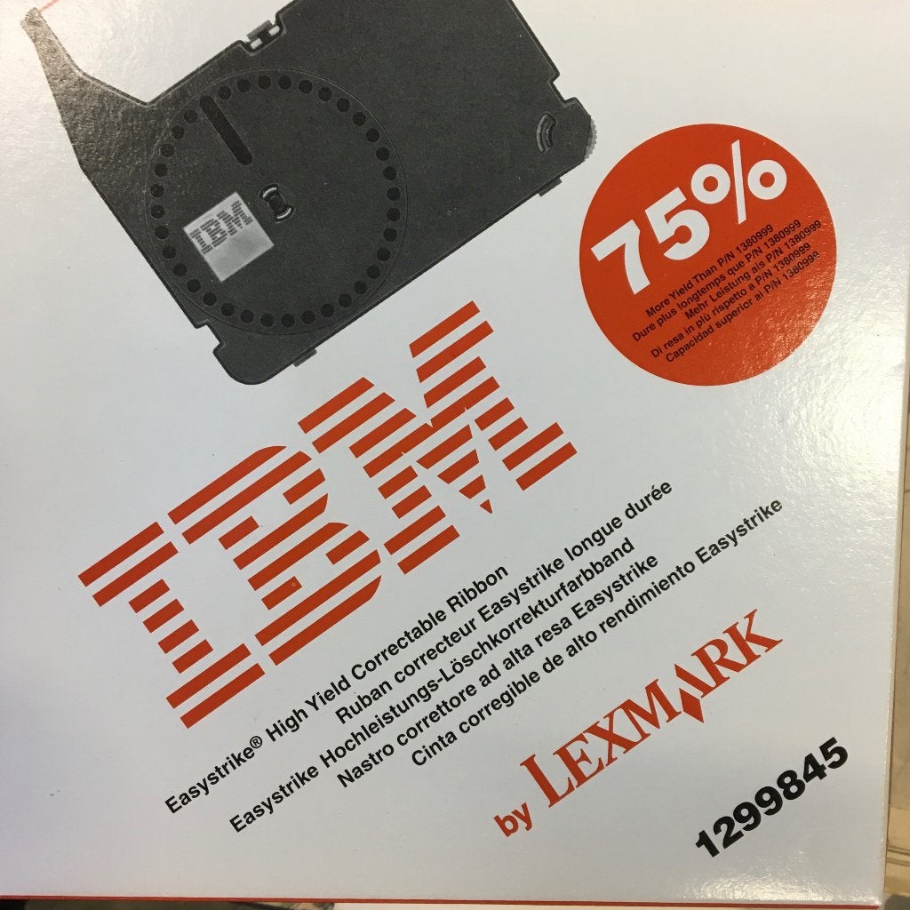 Foto 13 van IBM schrijfmachine cartridges