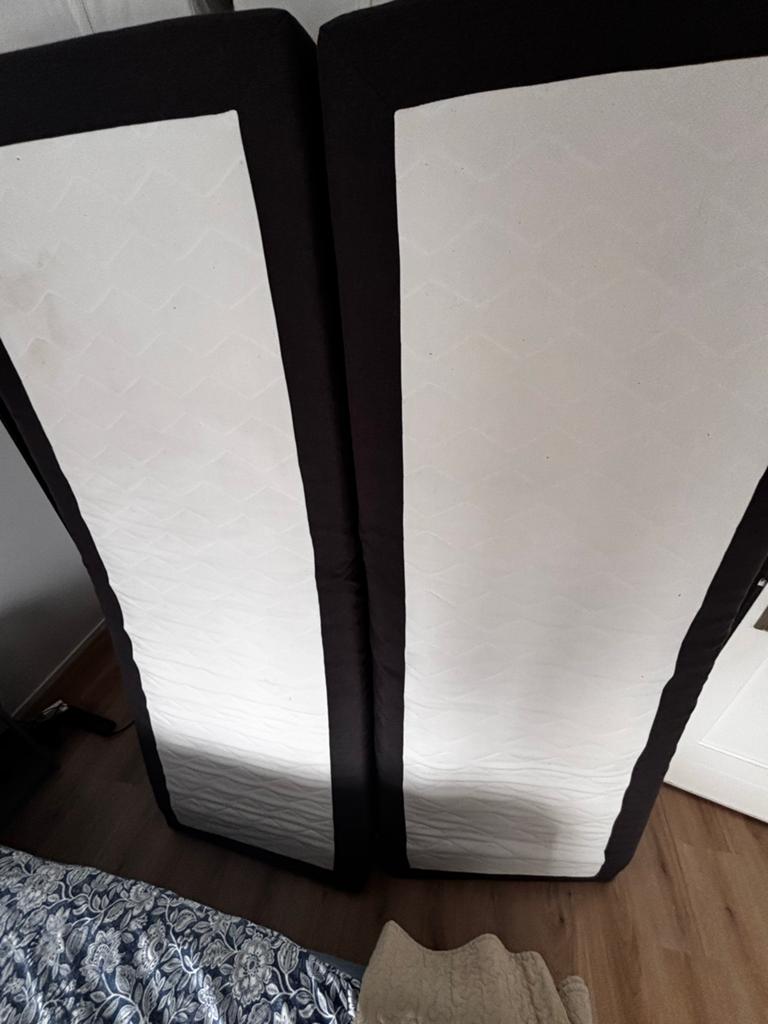 2 matrassen 80x220x18 cm - Goede staat, Ophalen, Gebruikt