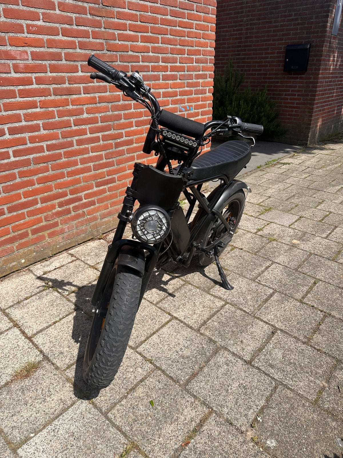 Ouxi H9 Custom Zwart E-bike - Trappers defect, gashendel 25k, Ophalen of Verzenden, Gebruikt, Overige merken