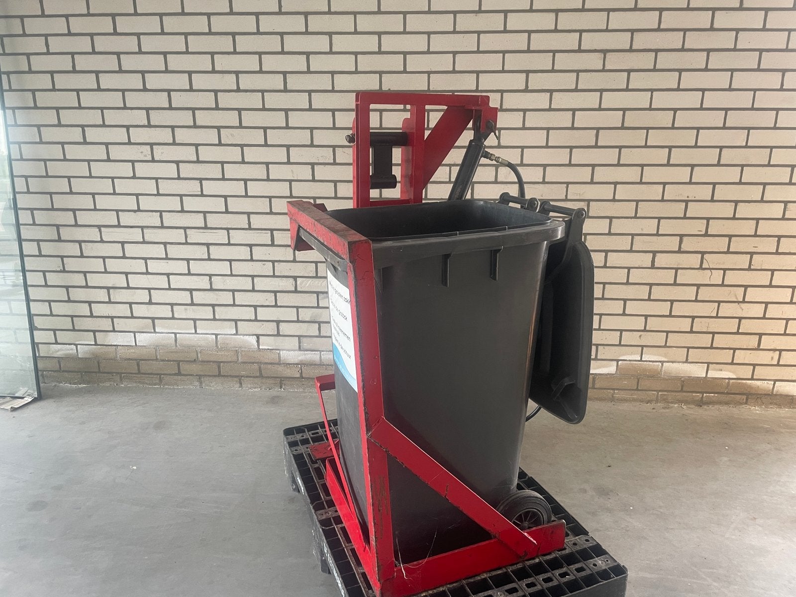 Kliko kantelaar hydraulisch, Ophalen, Zo goed als nieuw