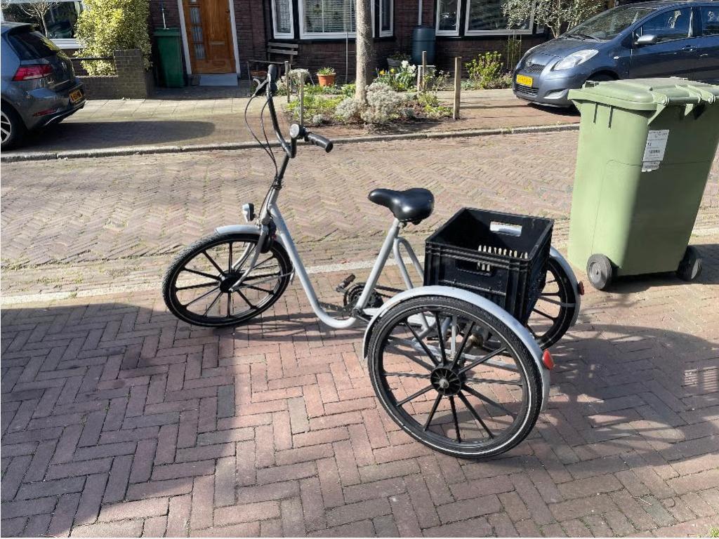 Driewieler Vermeiren 24 inch 5 Versnellingen, Ophalen, Zo goed als nieuw, Terugtraprem, Vermeiren