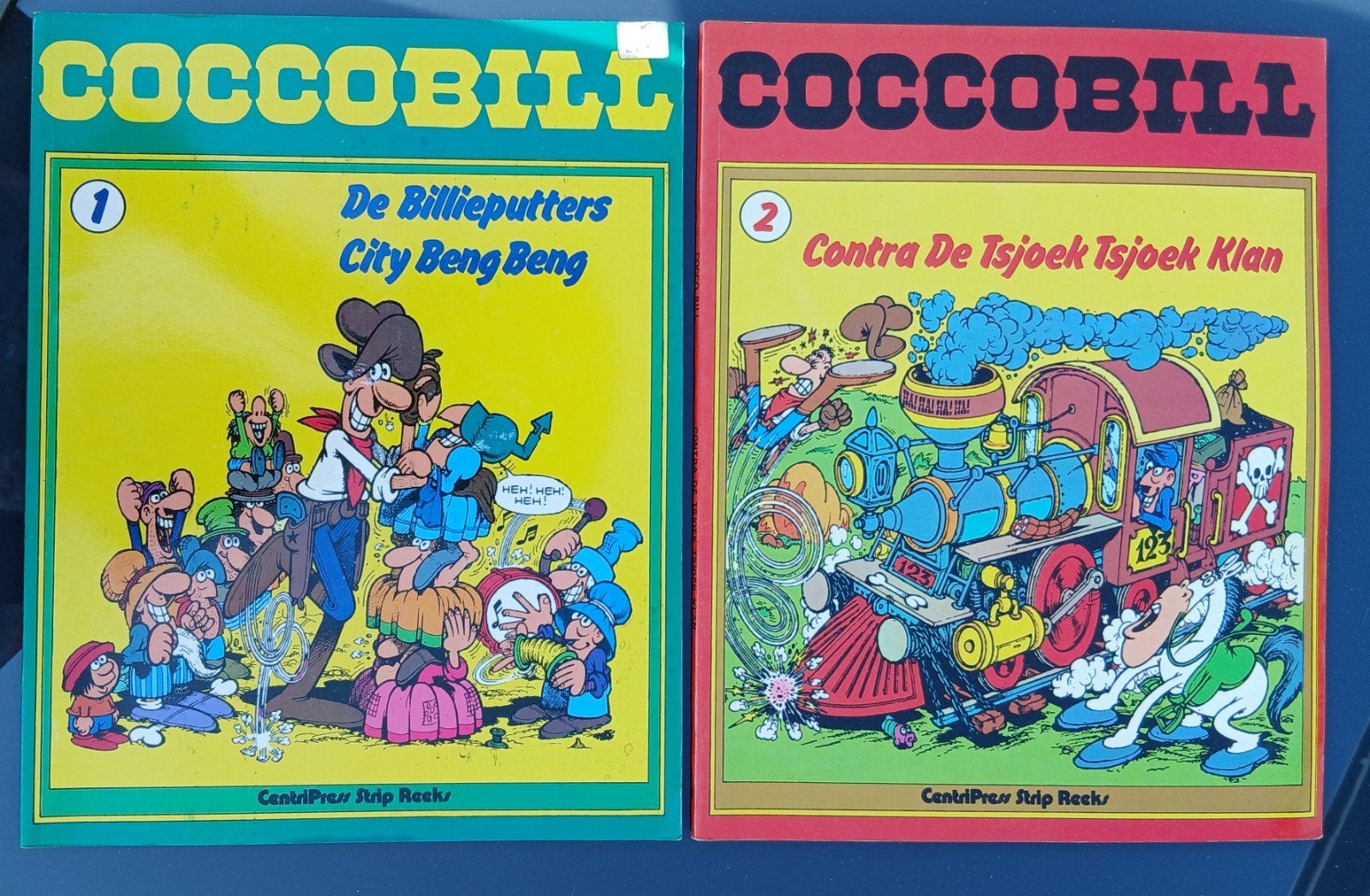 Cocco Bill 1 & 2: Humoristische Western Parodie, Gelezen, Benito Jacovitti, Ophalen of Verzenden, Meerdere stripboeken