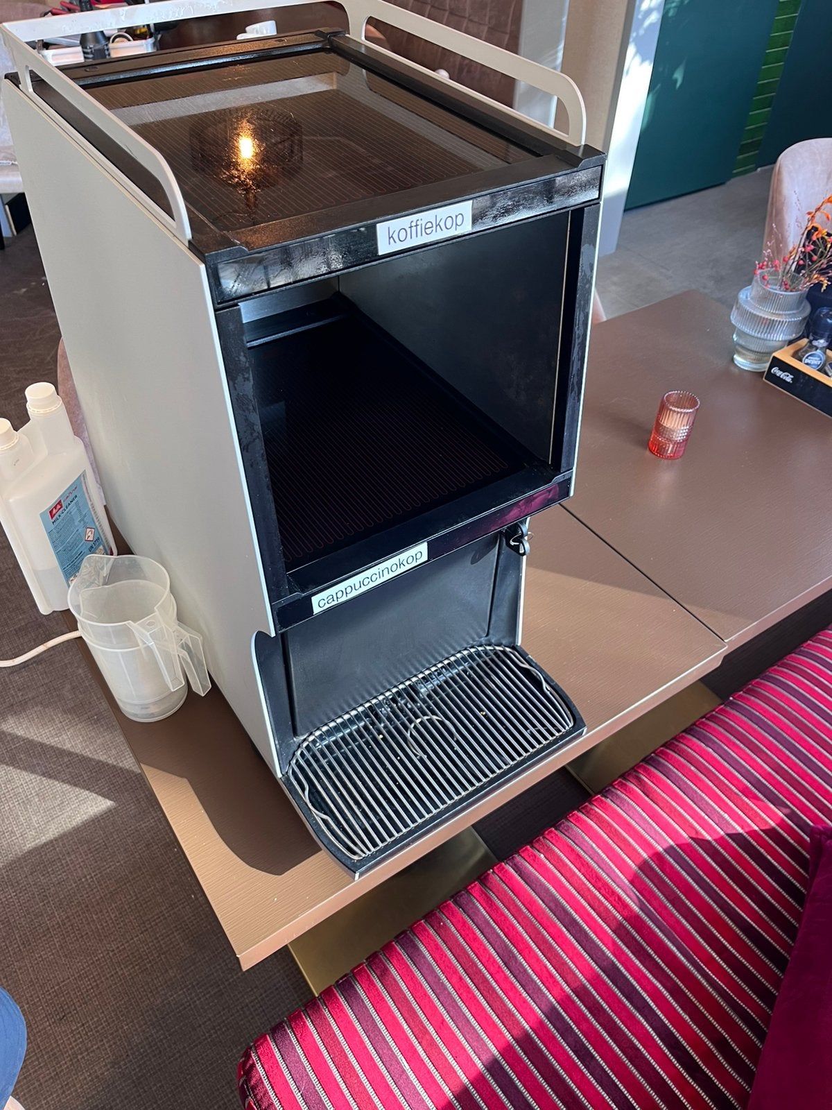 Melitta XT CW30 kopjeswarmer met melkkoeling, Ophalen, Zo goed als nieuw, Melitta