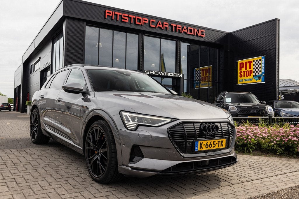 Audi E-tron E-tron 55 quattro S-Line, 95 kWh, Pano, Elektrom, Auto's, Audi, Bedrijf, Te koop, e-tron, 360° camera, 4x4, ABS, Achteruitrijcamera