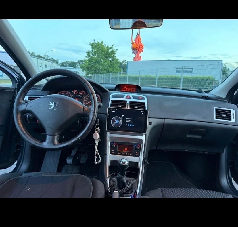 Peugeot 307 interieur met modern infotainmentsysteem, Ophalen of Verzenden, Gebruikt