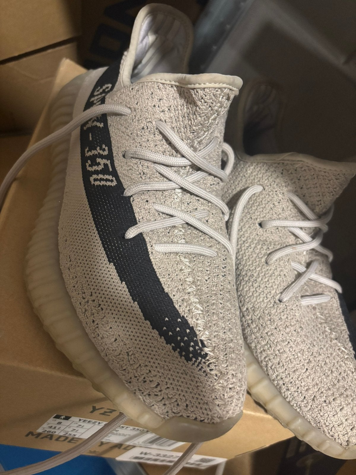 Yeezy maat 41, Ophalen of Verzenden, Zo goed als nieuw, Schoenen