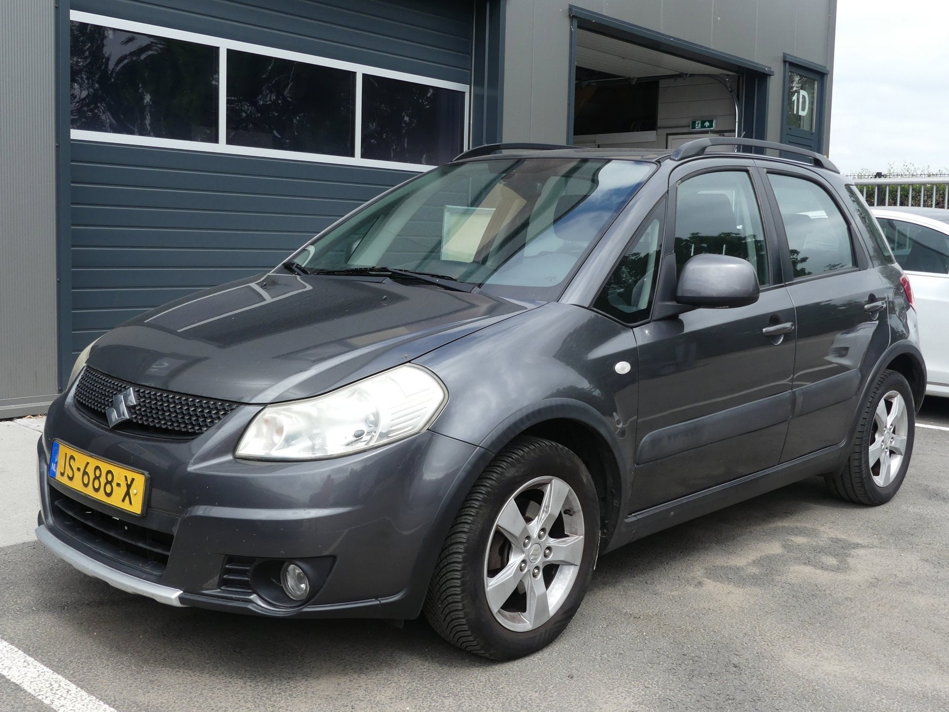 Suzuki SX4 1.6 Comfort Airco 5-Drs Navigatie Lmv APK t/m 11-, Auto's, Suzuki, Voorwielaandrijving, Euro 5, Stof, Gebruikt