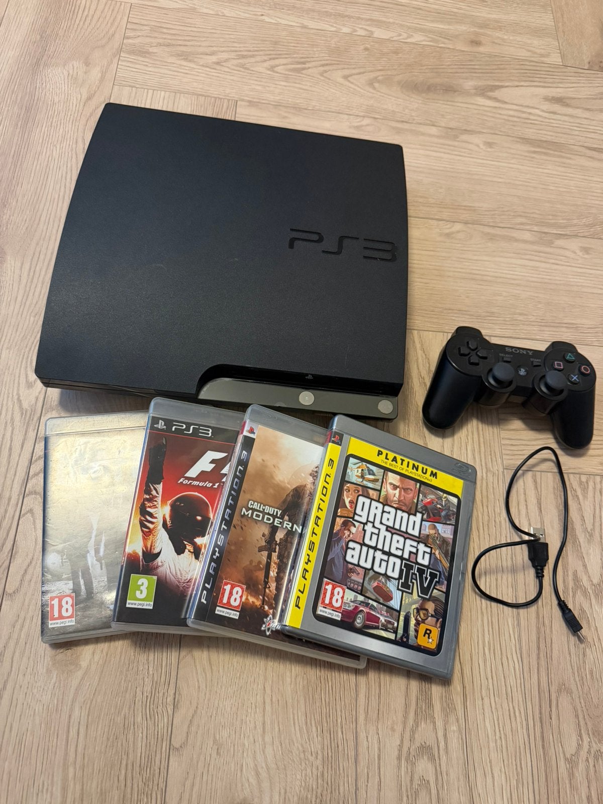 Playstation 3 goede staat werkend., Spelcomputers en Games, Spelcomputers | Sony PlayStation 3, Ophalen of Verzenden, Zo goed als nieuw