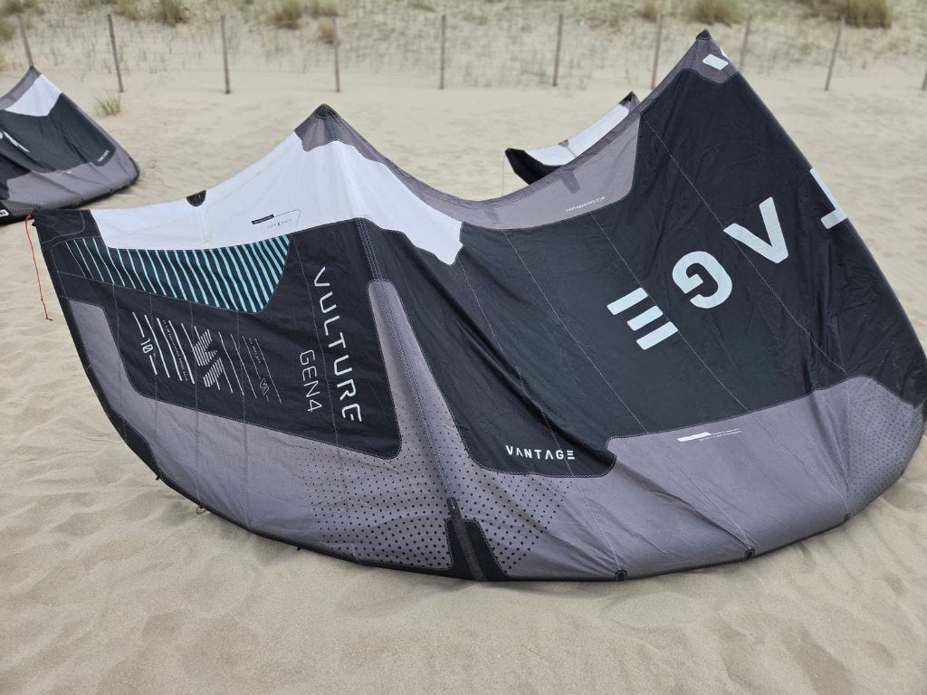 Kite: Vantage gen4 10m + bar, Watersport en Boten, Kitesurfen, Ophalen, Gebruikt, 10 m², Geen board