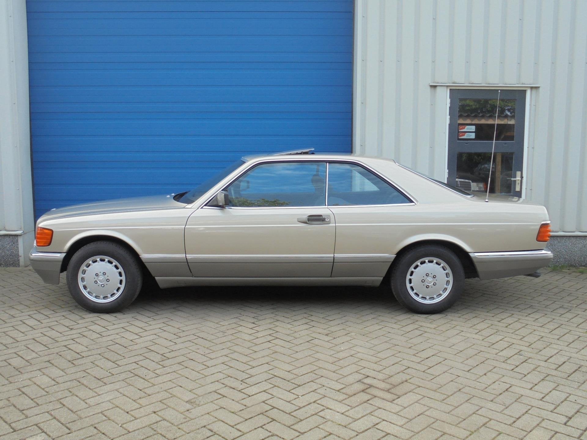 Mercedes-Benz S-klasse 420 SEC W126 coupe, foto 3