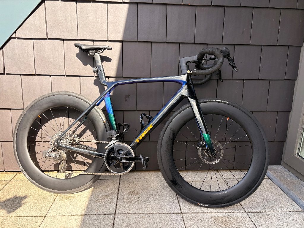 Trek Madone Gen 8 AXS 2024 - M/L, Fietsen en Brommers, Nieuw, Schijfrem, 53 tot 57 cm, Ophalen