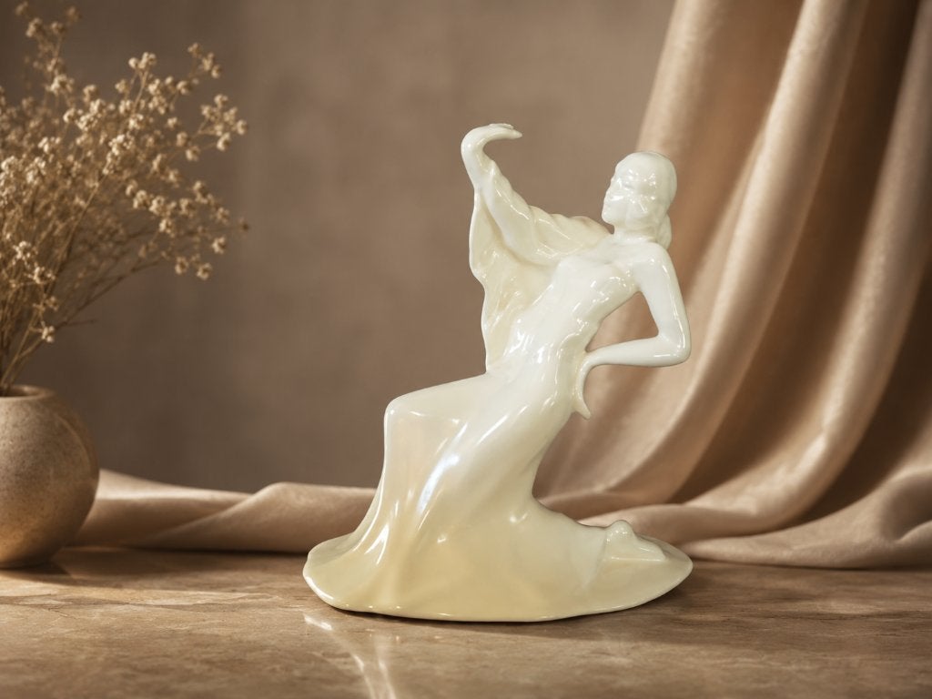Etha Lempke, art deco plastiek, Plateelbakkerij Zuid-Holland, Minder dan 20 cm, Art deco, Geglazuurd, Ophalen of Verzenden
