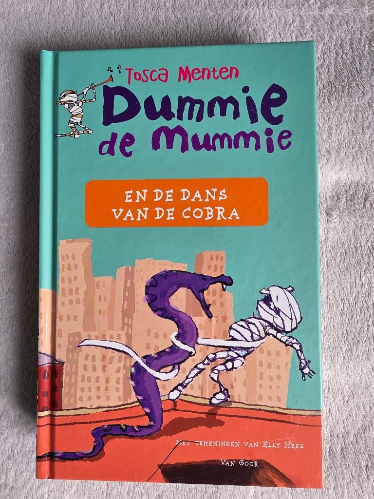 Dummie de Mummie, Boeken, Ophalen of Verzenden, Zo goed als nieuw, Fictie, Tosca Menten