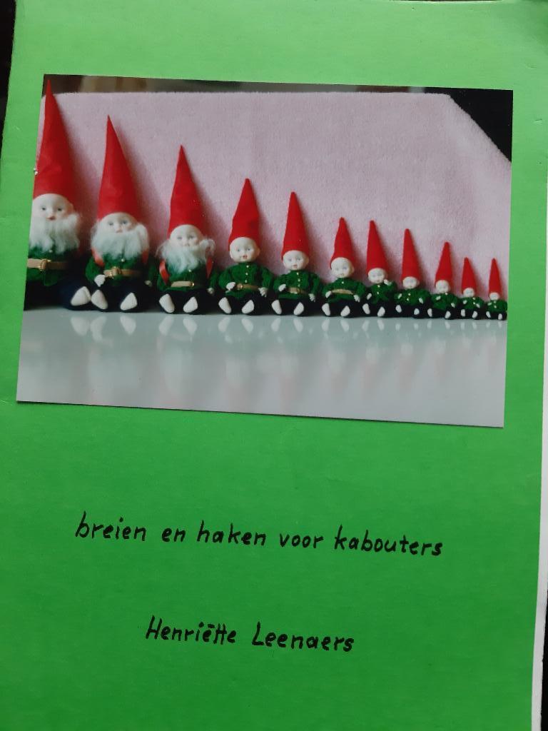 Breien en haken voor kabouters - Henriette Leenaers, Hobby en Vrije tijd, Breien en Haken, Verzenden, Zo goed als nieuw, Breien of Haken