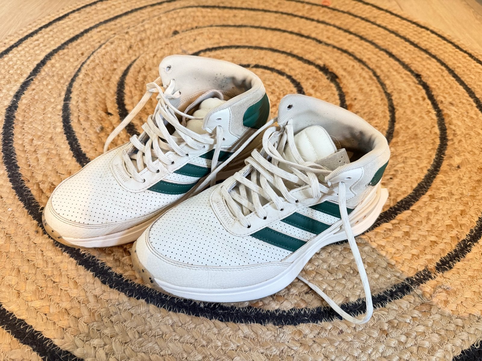 Adidas uniseks golfschoenen - maat 39 1/3, Sport en Fitness, Golf, Ophalen of Verzenden, Zo goed als nieuw, Schoenen, Overige merken