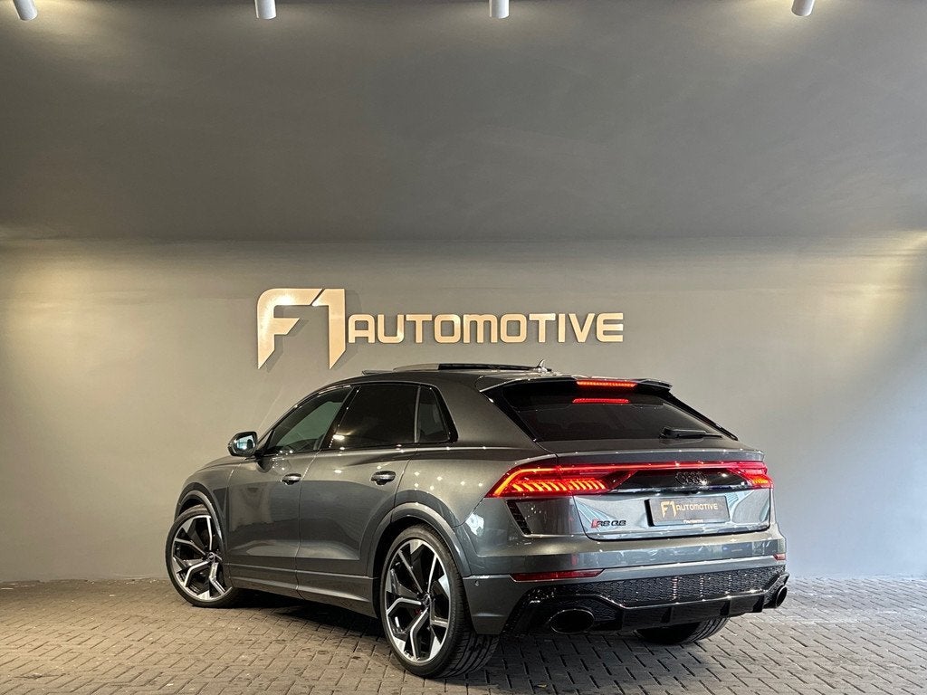 Audi RSQ8 4.0 TFSI quattro Pano|Keramisch|HuD|B&O|360Cam|VOL, Auto's, Audi, Gebruikt, 600 pk, Leder, Bedrijf