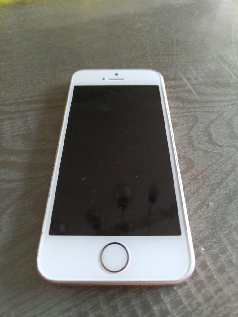 iPhone SE (2016) - Niet werkend (voor onderdelen), Telecommunicatie, Mobiele telefoons | Apple iPhone, 16 GB, IPhone SE (2016)