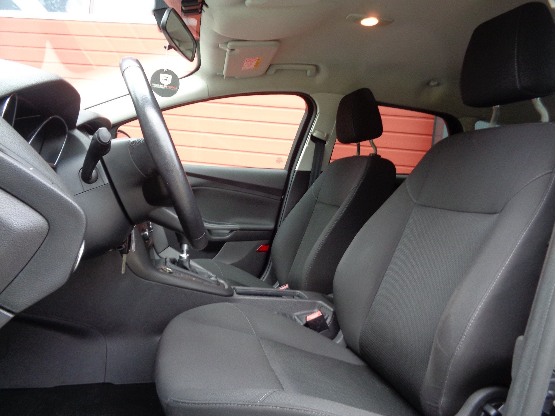 Ford FOCUS Wagon 1.0 First Edition 126PK Clima Cruise LMV 6-, Euro 6, Zwart, Handgeschakeld, 1216 kg