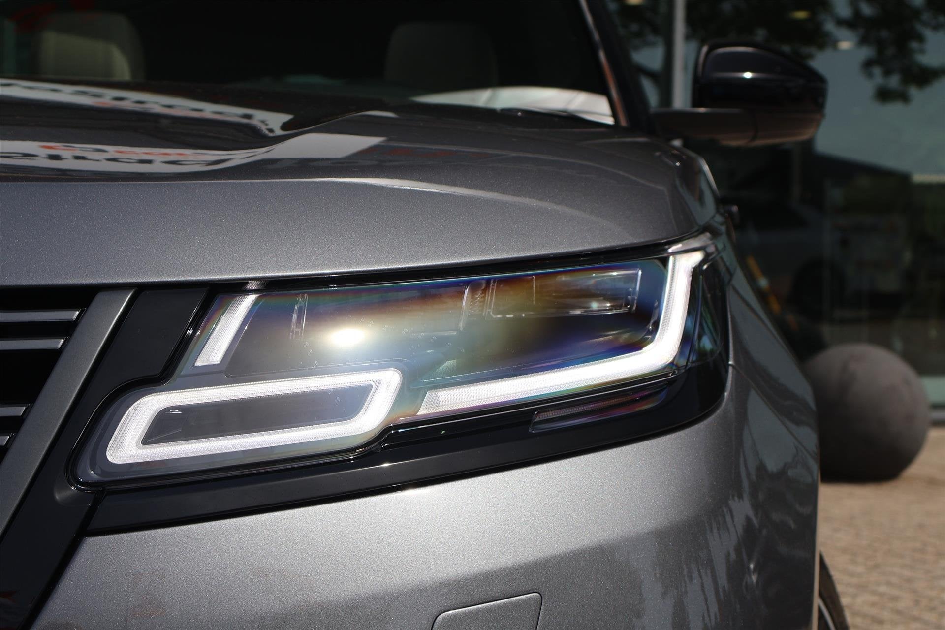 Land Rover Range Rover Velar 2.0 300pk AWD R-Dynamic HSE I P, Auto's, Dealer onderhouden, Gebruikt, Met garantie (alle), Range Rover Velar