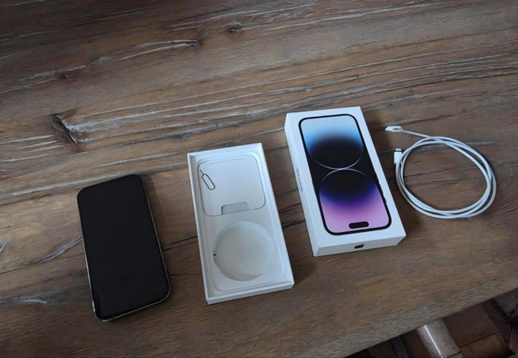 iPhone 14 Pro Deep Purple 128 GB - Zo goed als nieuw, Telecommunicatie, Mobiele telefoons | Apple iPhone, Zo goed als nieuw, 128 GB