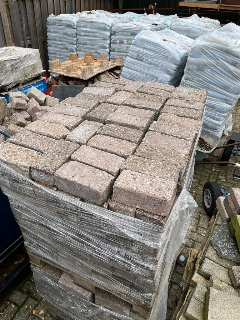 Betonklinker BKK Rood 8 cm | gestapeld | 13 m2, Tuin en Terras, Ophalen, Gebruikt, Klinkers, 10 m² of meer