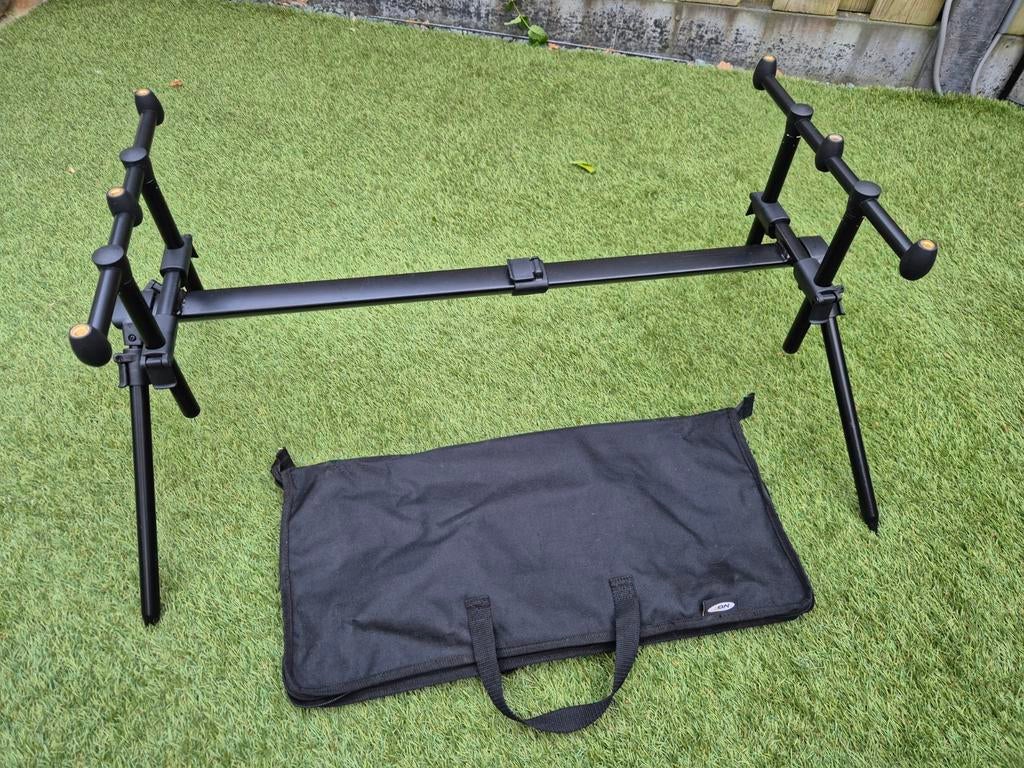 NGT Rod Pod met draagtas - Perfect voor karpervissen, Ophalen of Verzenden, Zo goed als nieuw