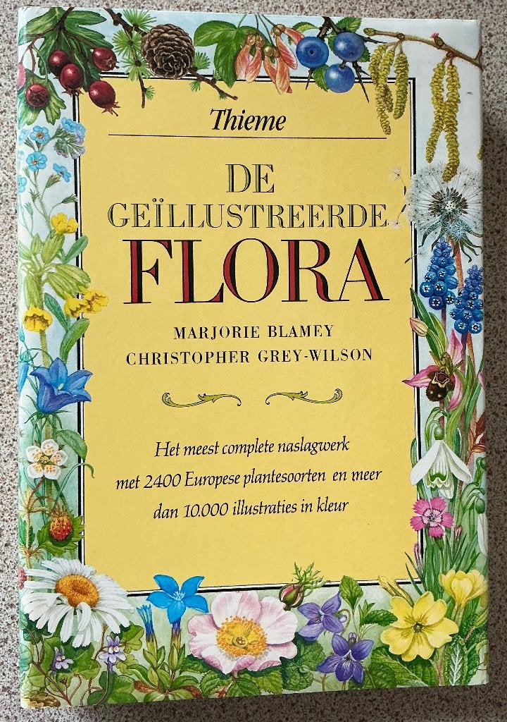 De geïllustreerde FLORA - Marjorie Blamey, Boeken, Ophalen of Verzenden, Zo goed als nieuw, Bloemen, Planten en Bomen, Marjorie Blamey