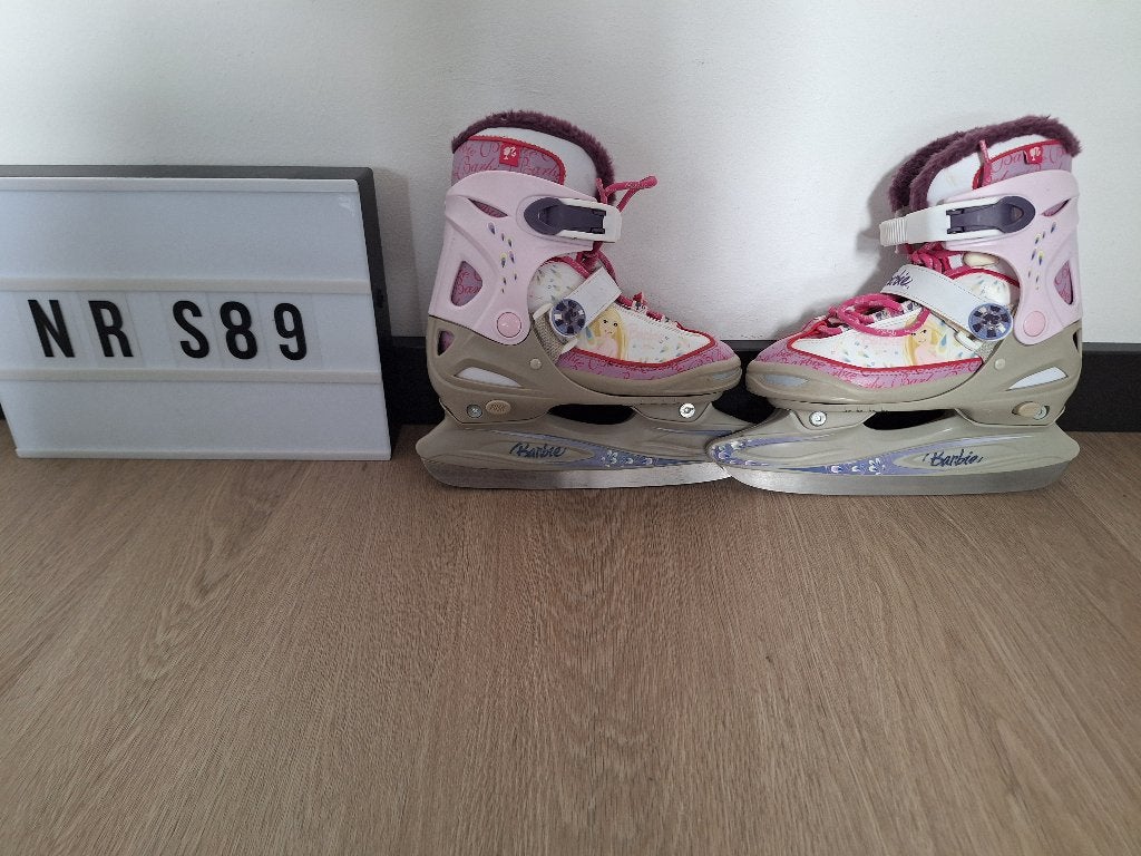 Barbie ijshockeyschaatsen 34 35 36 37 verstelbaar, Ophalen of Verzenden, Gebruikt, IJshockeyschaatsen, Overige merken